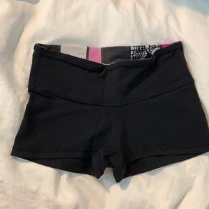 Lululemon boogie short